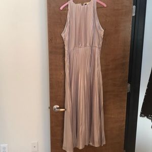 Jill Stuart - Champagne pleated mid length dress